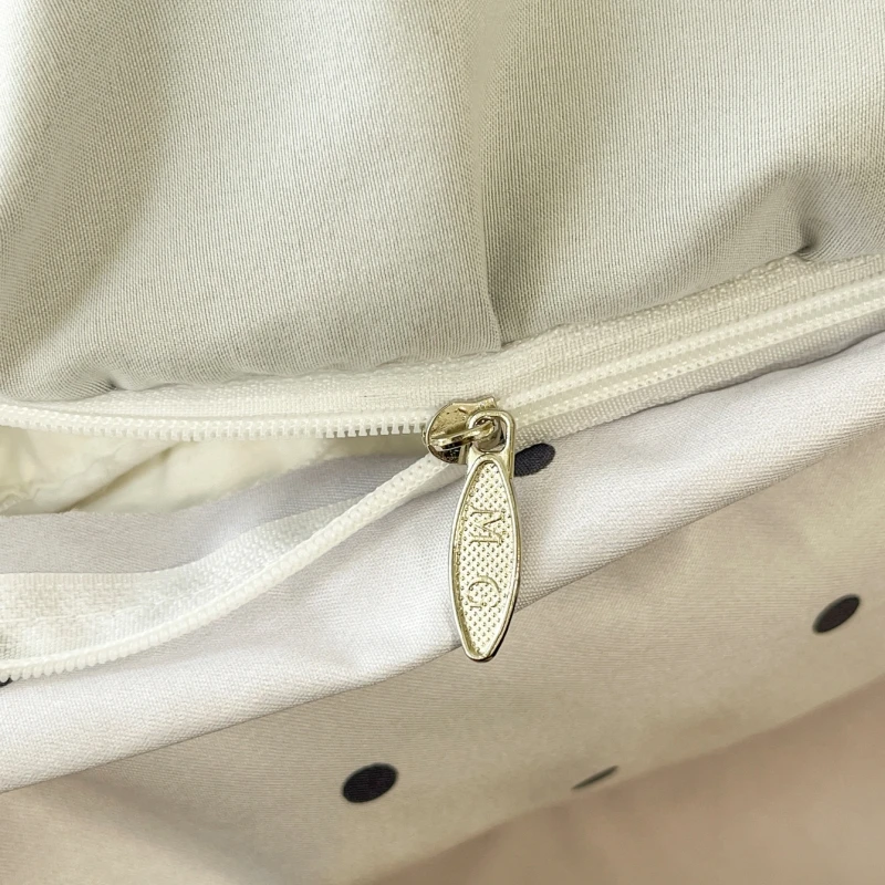 3pcs Satin Duvet cover set (1*Duvet Cover + 2*Pillowcase, Without Core), Black dot print Bedding Set, Soft Comfortable