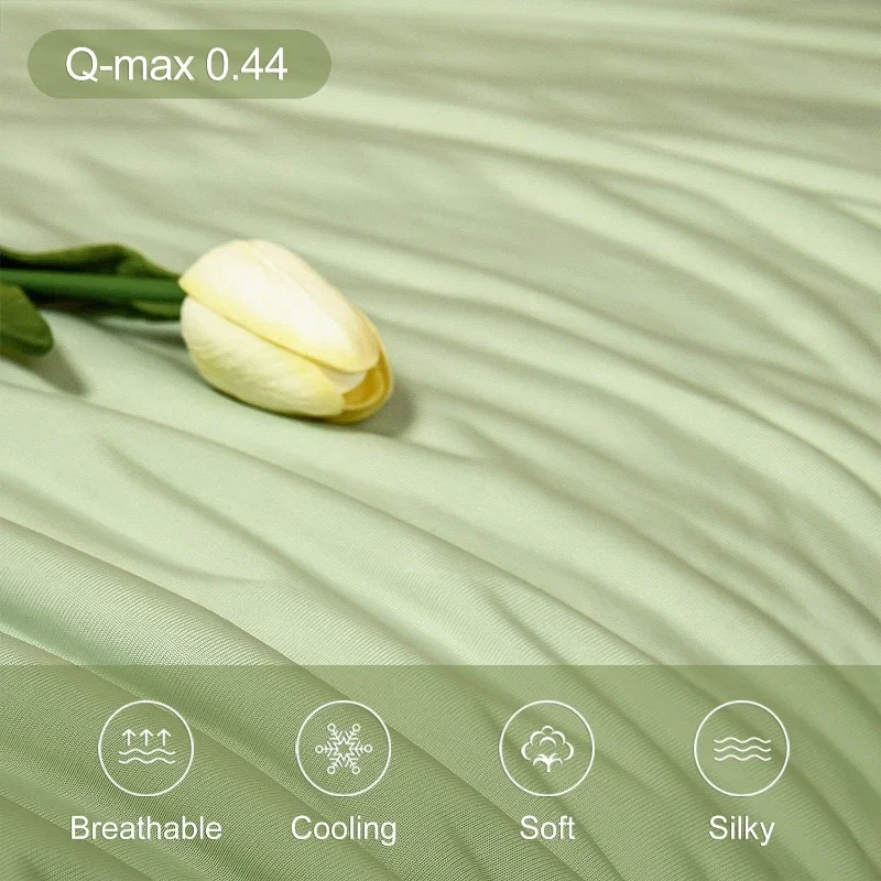 Air Condition Comforter for Summer Pure Color Ice Silk Cooling Blanket Lightweight and Smooth Twin/King Size Cold Quilt