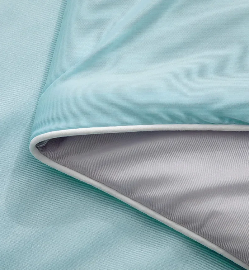 Air Condition Comforter for Summer Pure Color Ice Silk Cooling Blanket Lightweight and Smooth Twin/King Size Cold Quilt