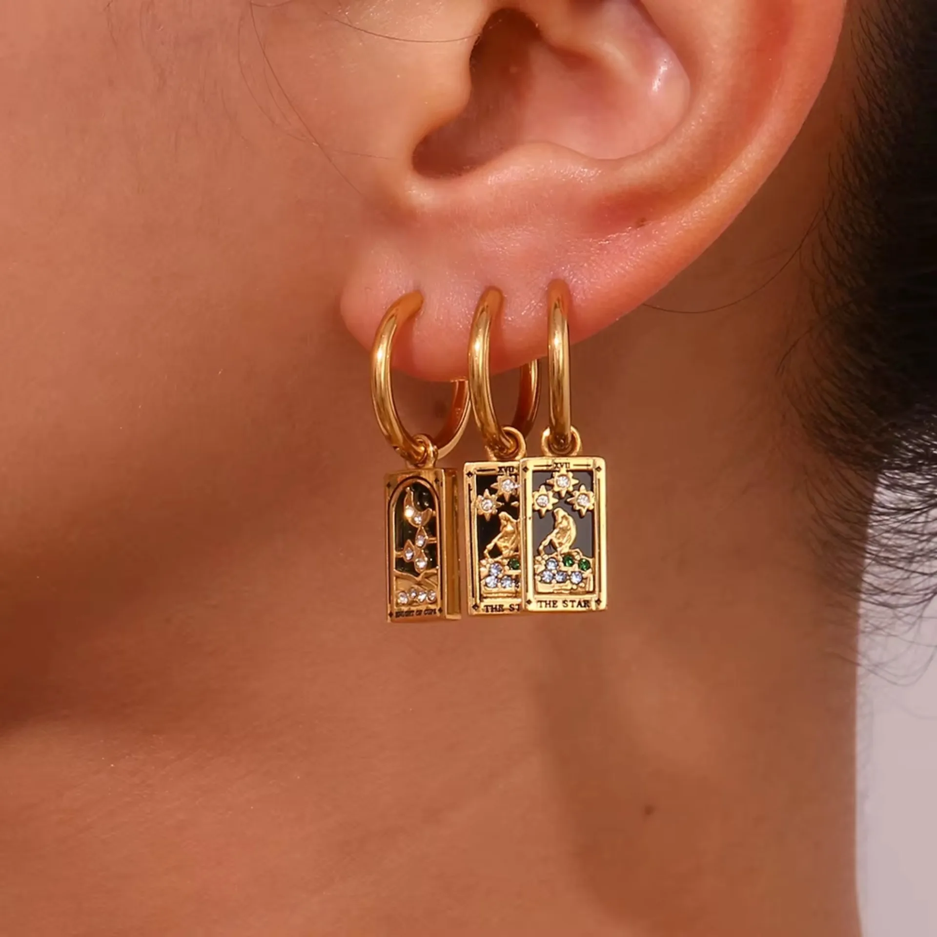 New Tarot Cards Chunky Hoop Earrings for Women Stainless Steel Original Tarot Queen Lover Magician Moon Drop Earrings Jewelry