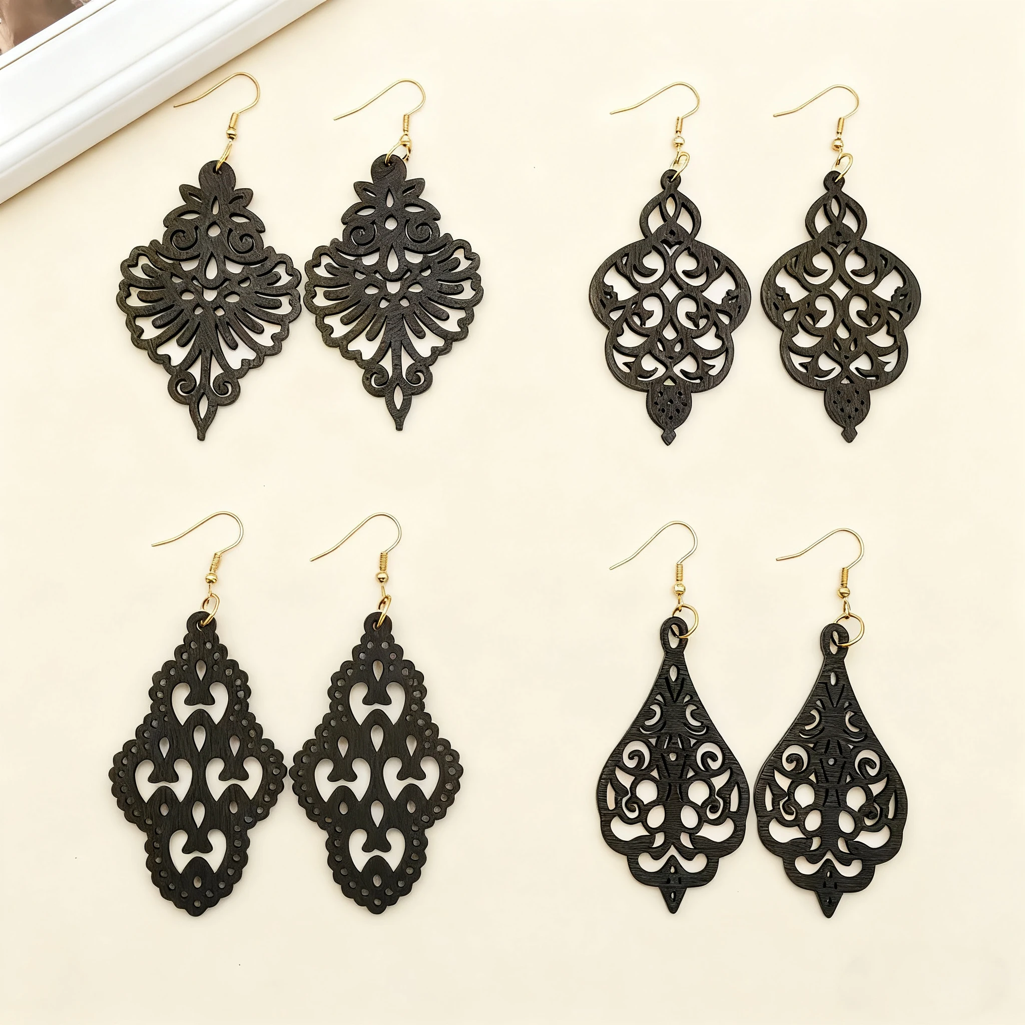 16 Pairs/Sets of Geometric Wood Hollow-Carved Pattern Earrings for Women, Autumn and Winter Ethnic-Style Earrings, Suitable for [Wearing].