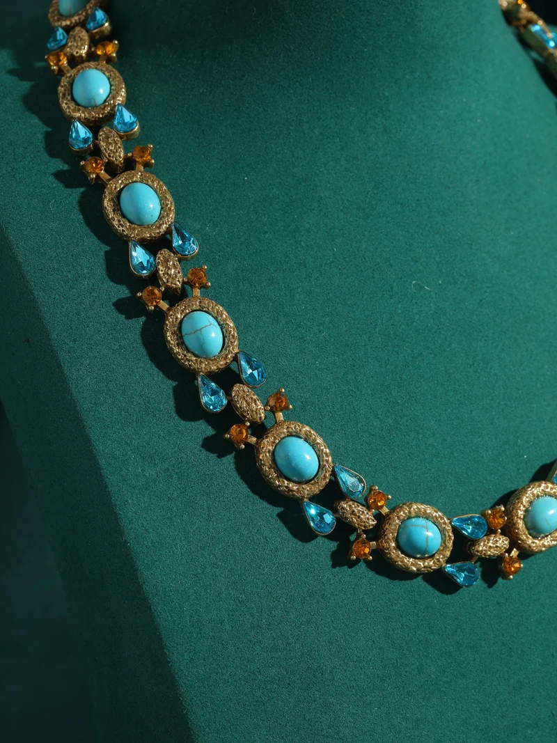Vintage Bohemian Choker Turquoise Necklace Jewelry Blue Natural Stone Crystal Gold Color Woman Luxury Designer Antique Wedding