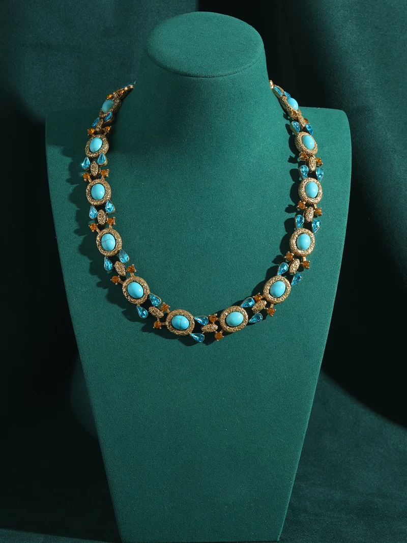 Vintage Bohemian Choker Turquoise Necklace Jewelry Blue Natural Stone Crystal Gold Color Woman Luxury Designer Antique Wedding