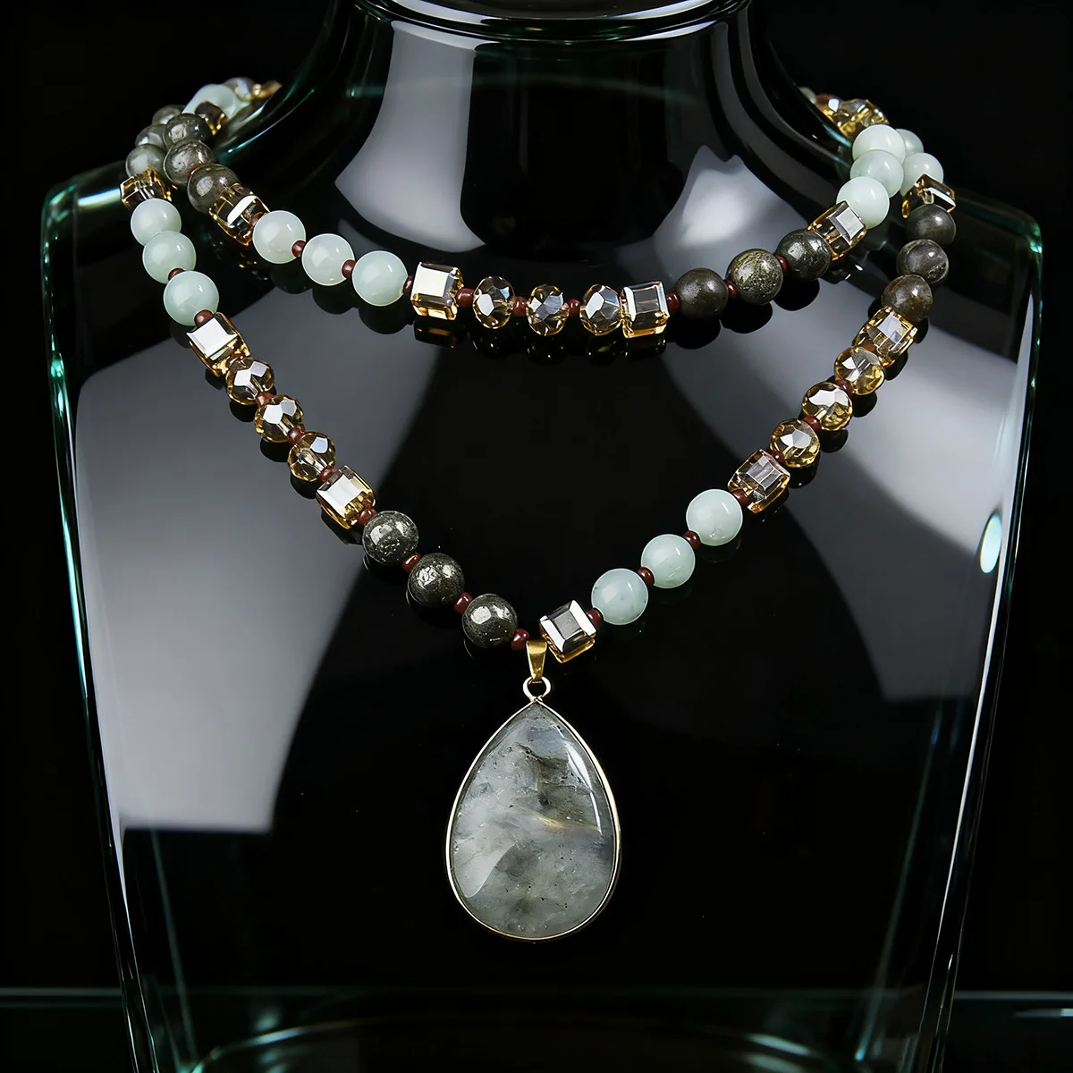 Fashionable Bohemian style handmade natural stone bead necklace, ladies' elegant necklace, the first choice for holiday gifts