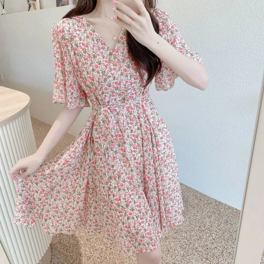 Floral Print Chiffon Short Sleeve Dress Women's Summer 2025 Fashion Slimming French Initial Dandelion Skirt High Waist A- Line..
