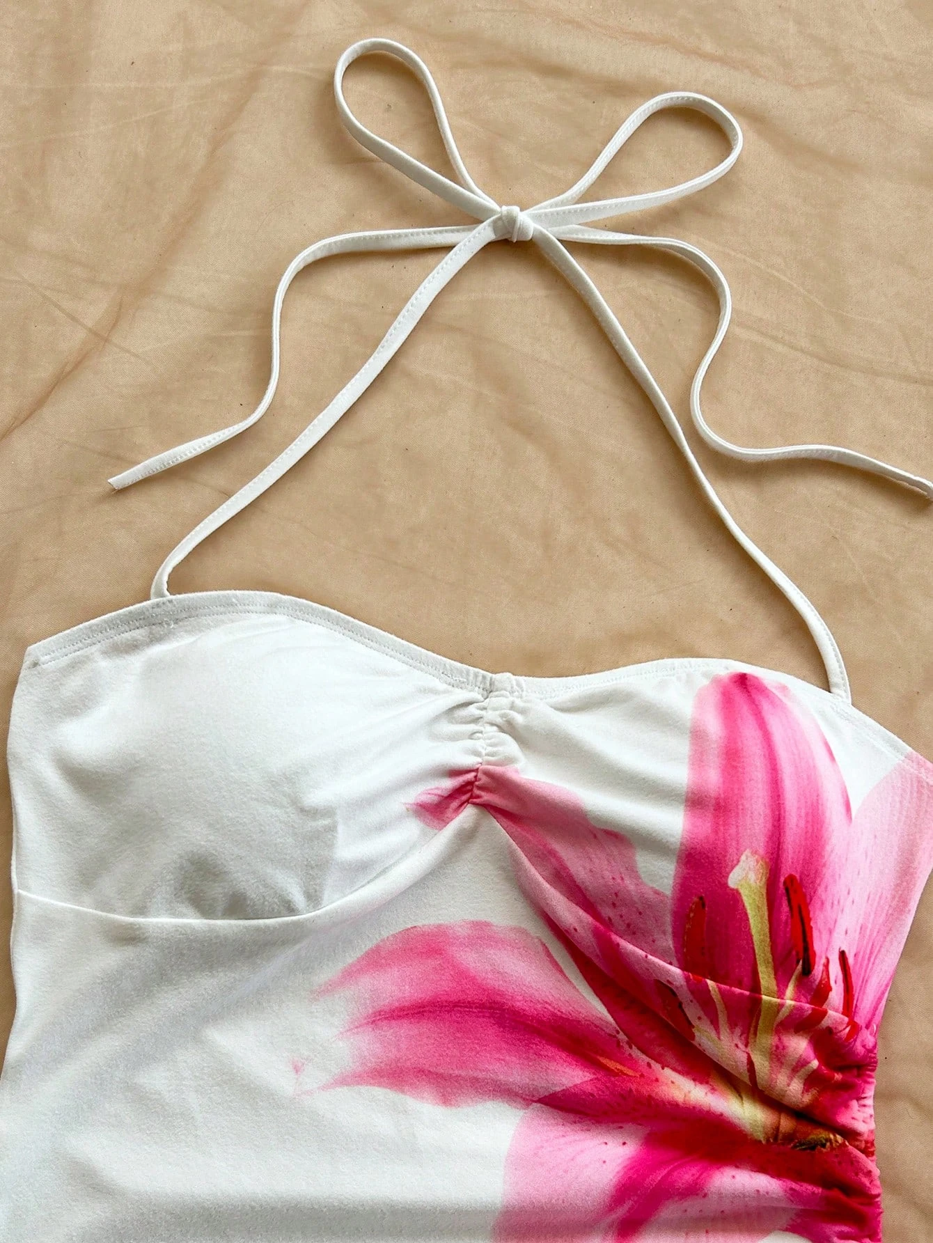 Women's Beach Vacation Graphic Floral Print Dress Asymmetric Hem Halter Neck Bow Bodycon Boho Short Dresses Streetwear 2025