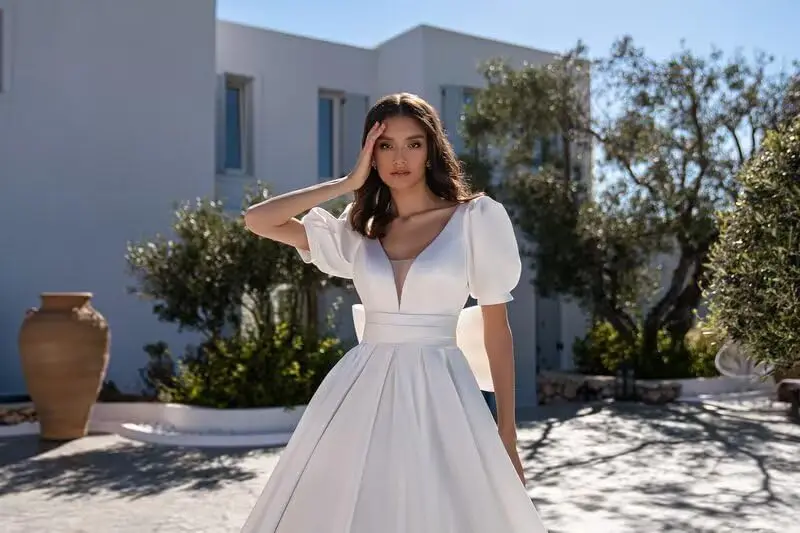 Puffy Sleeve Satin Wedding Dresses for Bride A Line Boho Beach Bridal Gowns with Bow