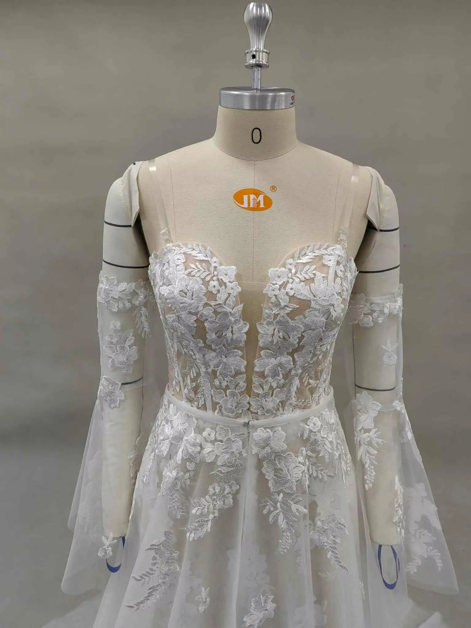 Short Wedding Dress Summer Wedding Gown for Women 2 Pcs Bridal Dress with Detachable Train Off Shoulder Bridal Gown Short Wedding Dress Summer Wedding Gown for Women 2 Pcs Bridal Dress with Detachable Train Off Shoulder Bridal Gown