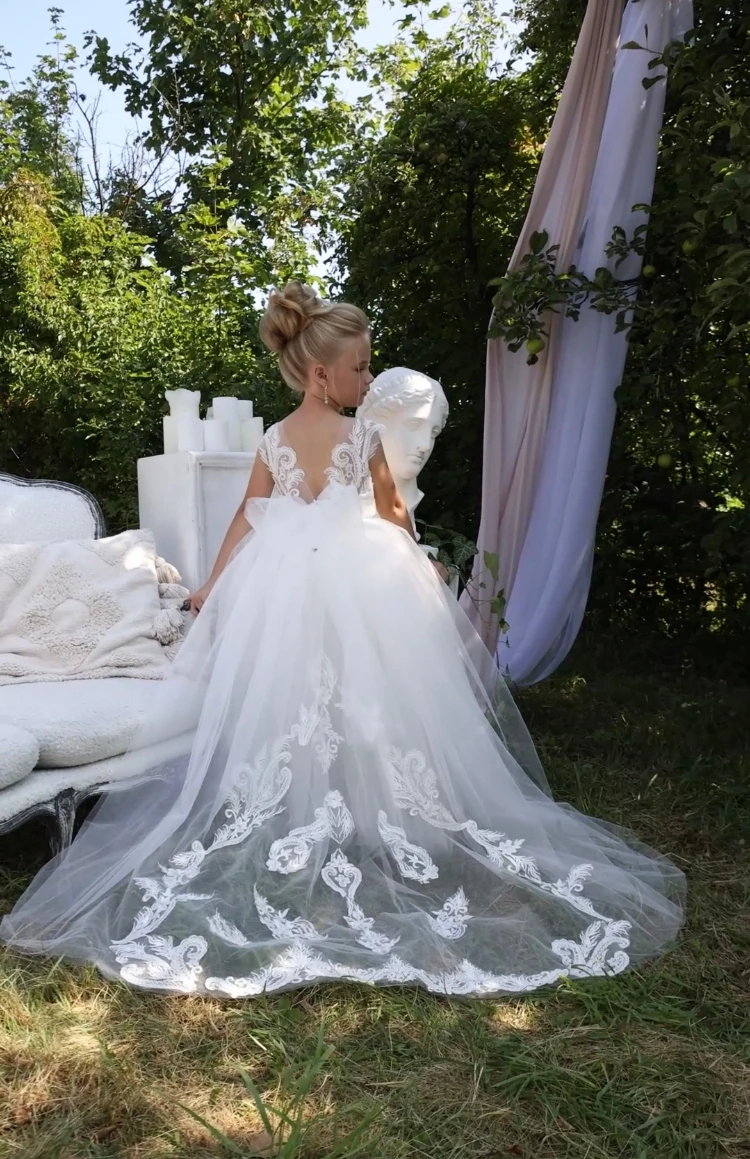 MisShow Lace Flower Girl Dresses for Kid Child Wedding Party Princess Dress Floral Bodice Tulle Ball Gown First Communion Dress