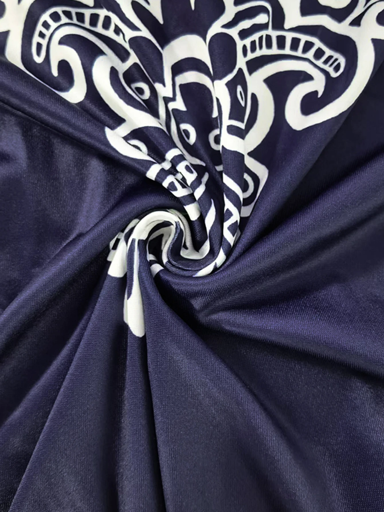 Plus Size Women's Boho Print T - Shirt, Navy Blue with White Floral Patterns, 3/4 Sleeves, Super Comfy for Daily Casual Wear Plus Size Women's Boho Print T - Shirt, Navy Blue with White Floral Patterns, 3/4 Sleeves, Super Comfy for Daily Casual Wear