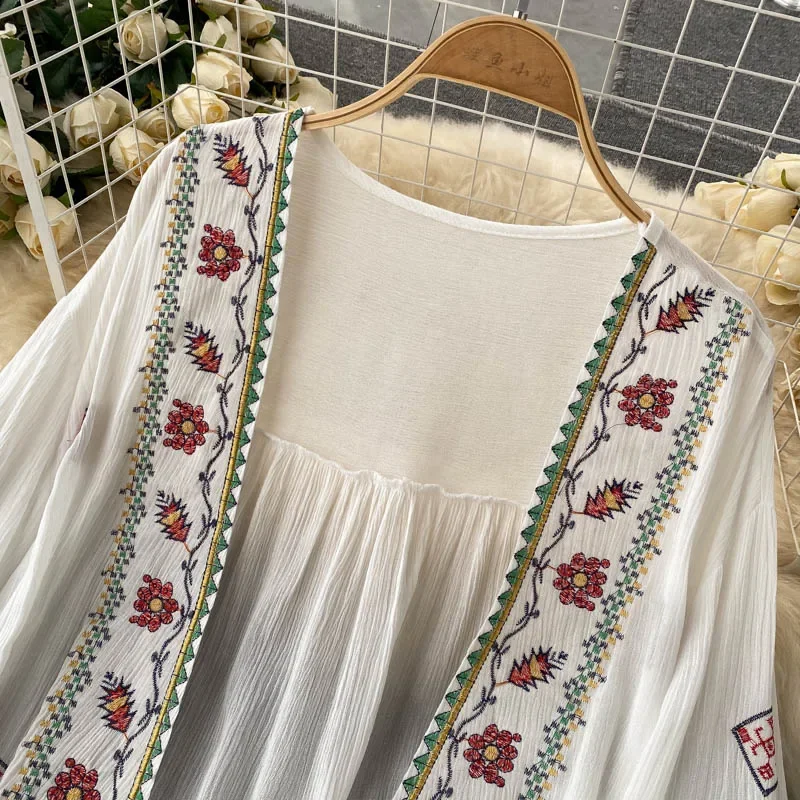 Summer Women's Shirt Bohemian Holiday Style Embroidered Tassel Chiffon Cardigan New Waist Female Slim Short Tops