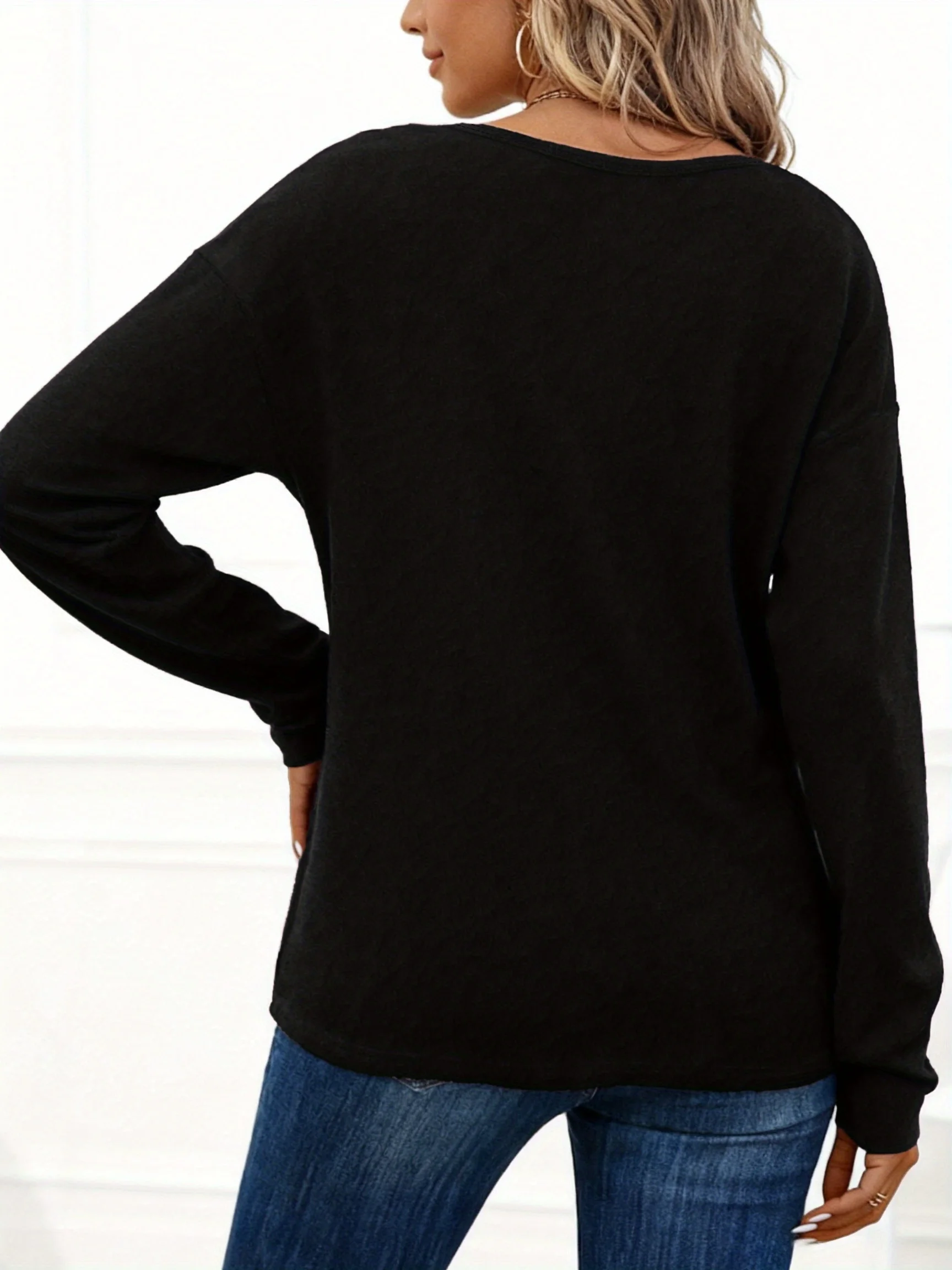 Plus-size women's V-neck long-sleeve knitted sweater, casual, soft, comfortable, and stylish for everyday wear.