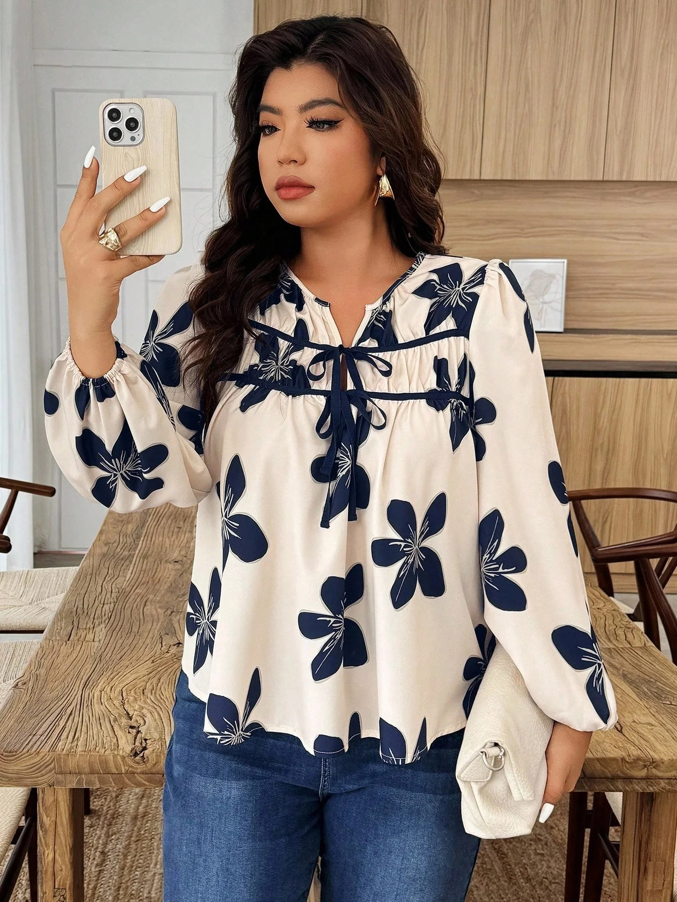 Elegant floral print tie-up shirt in plus size, new style, lantern sleeves, plus size women's autumn clothing.