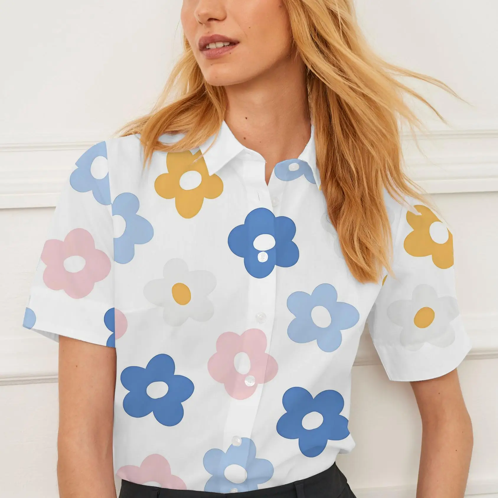 Short-sleeved shirt summer lapel women's tops flower pattern design suitable for going out casual women's fashion