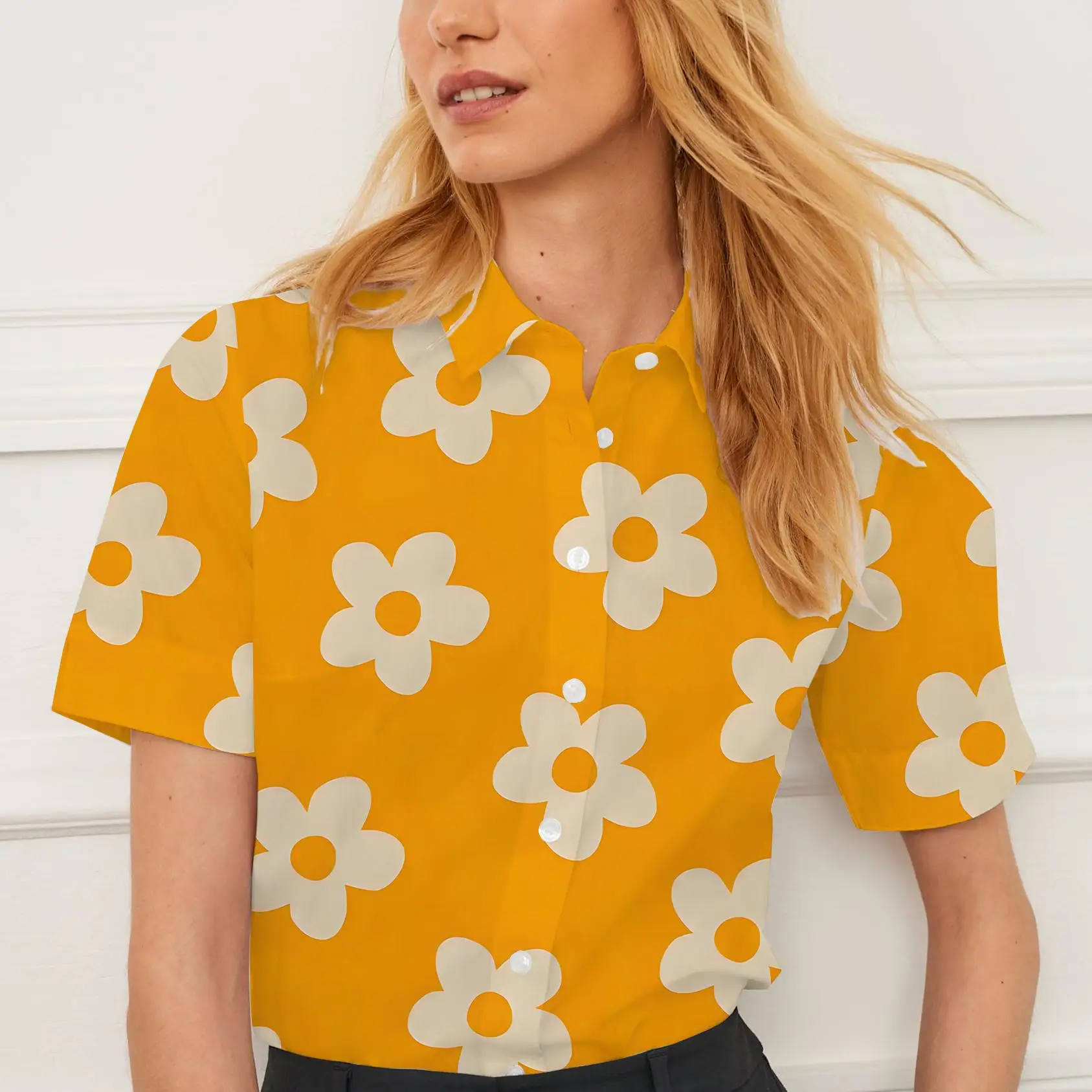 Short-sleeved shirt summer lapel women's tops flower pattern design suitable for going out casual women's fashion