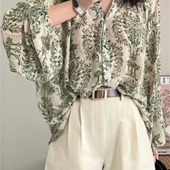 2023 Summer V Neck Lantern Sleeve Loose Blouses Shirts Tops Vintage Boho Floral Print Chiffon Shirts Women's Sunscreen Shirt
